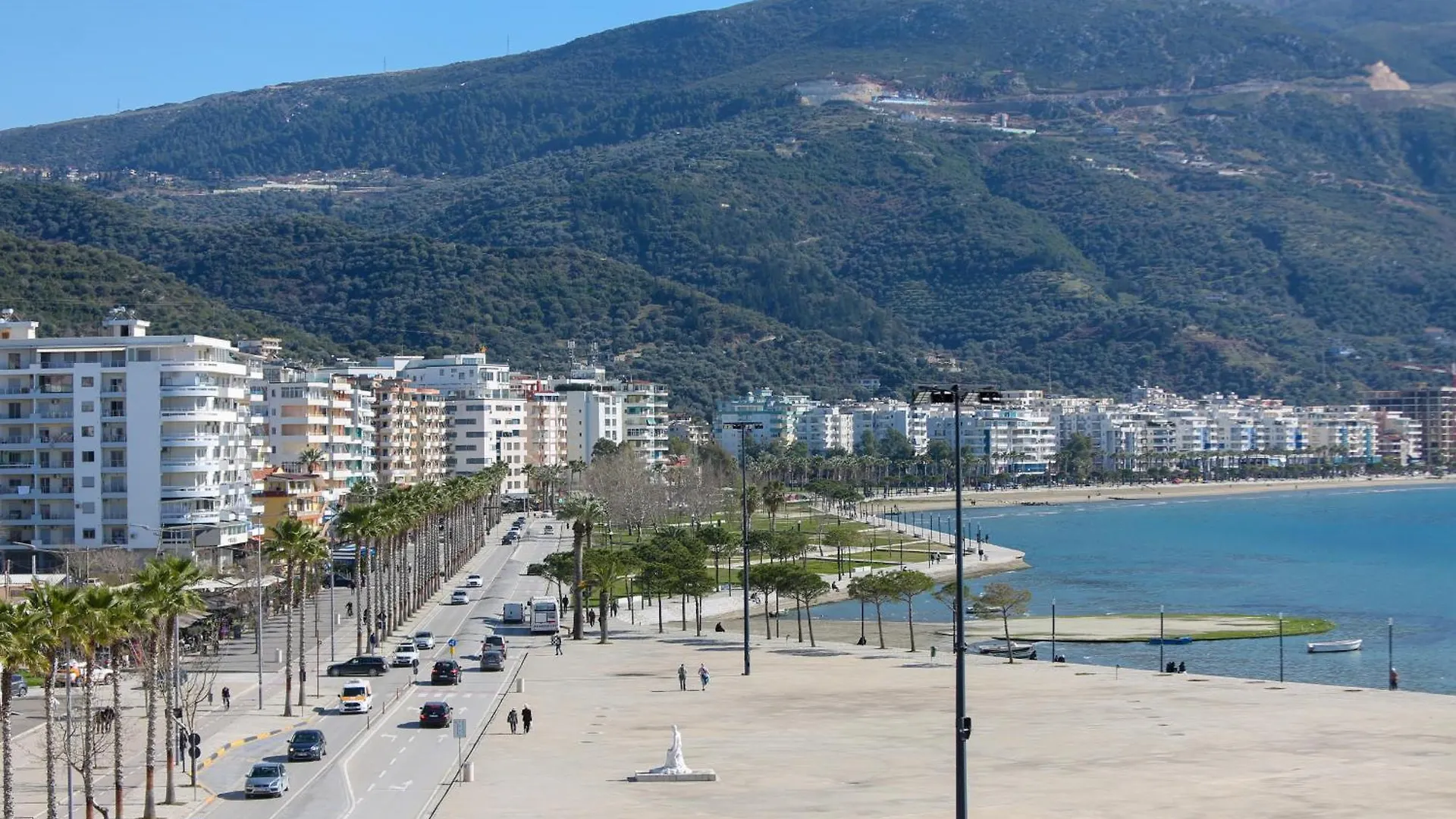Vlorë Holiday Apartment Central & Sea View אלבניה