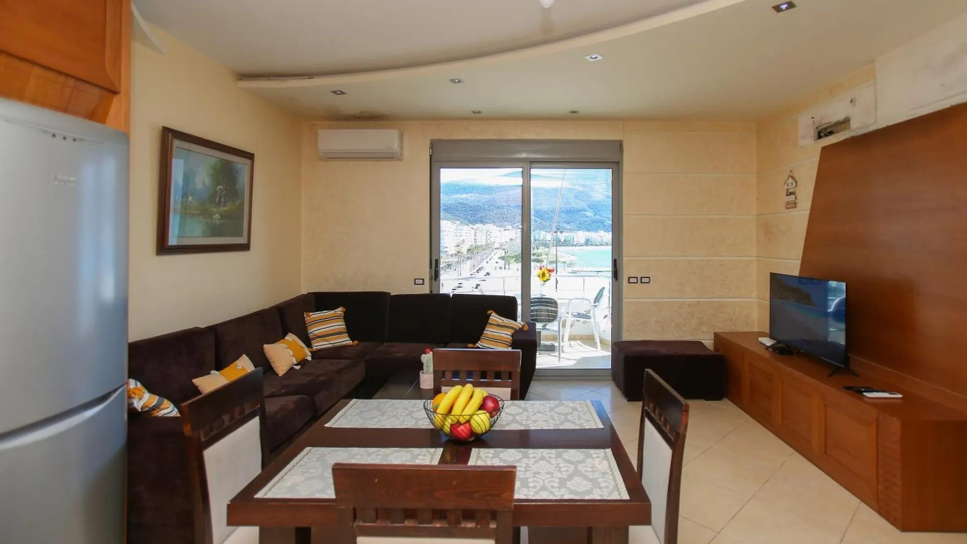 Vlorë Holiday Apartment Central & Sea View 0*,  אלבניה