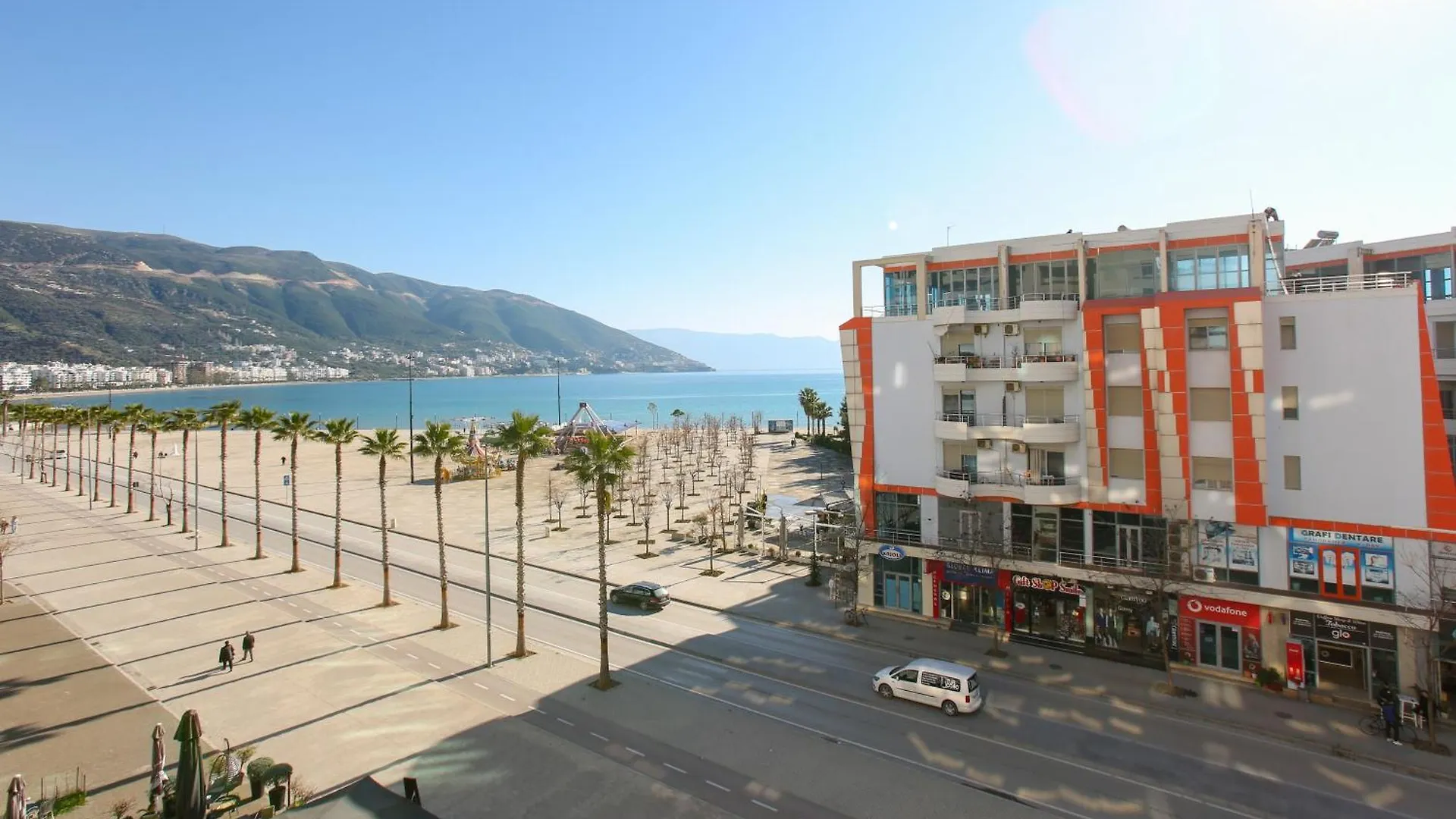 Vlorë Holiday Apartment Central & Sea View אלבניה